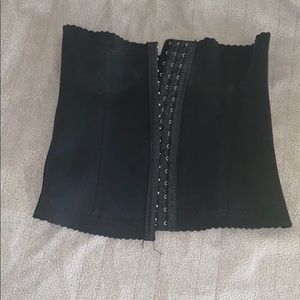 Body corset